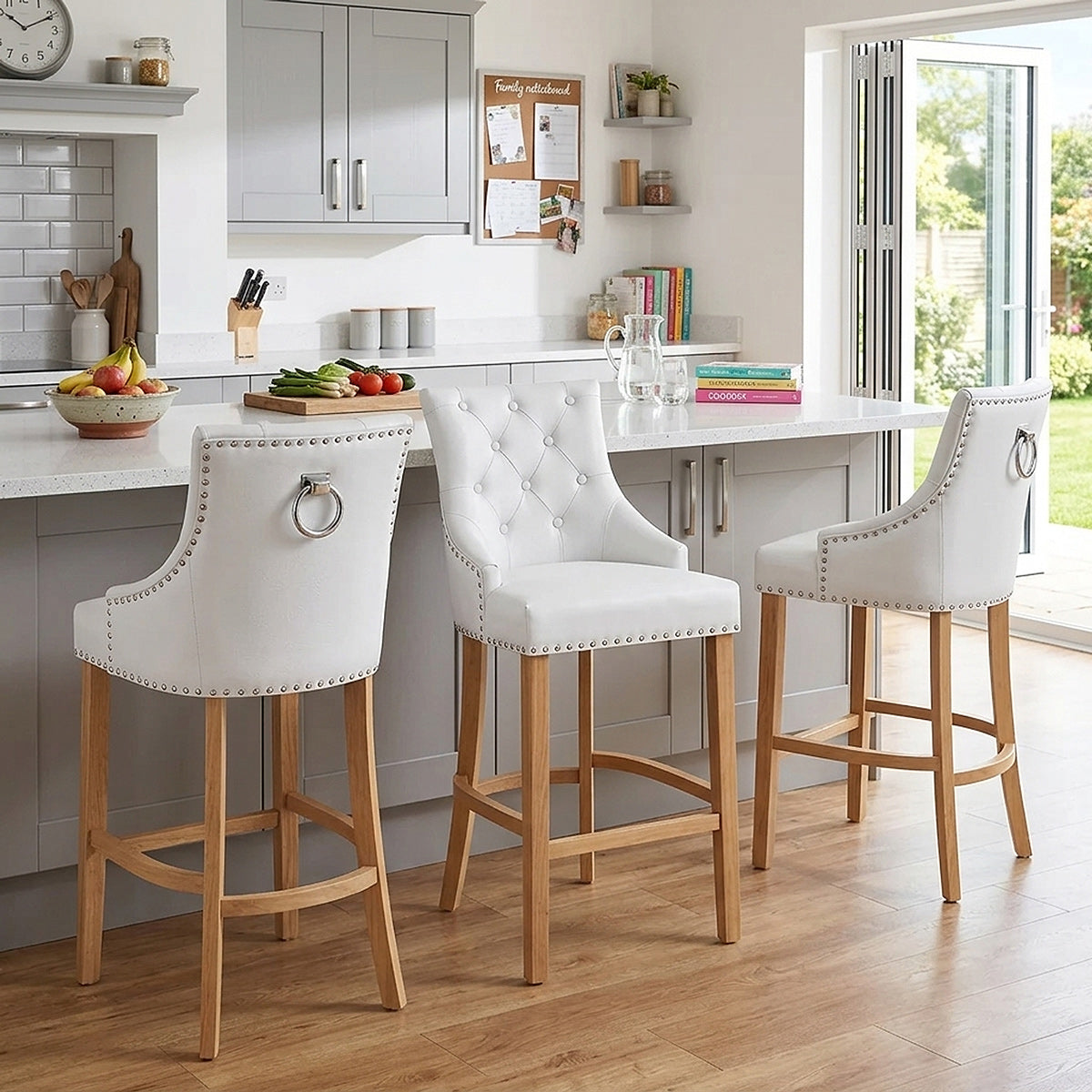 Sgabello Pelle Rigenerata Quercia - Ascot Bianco