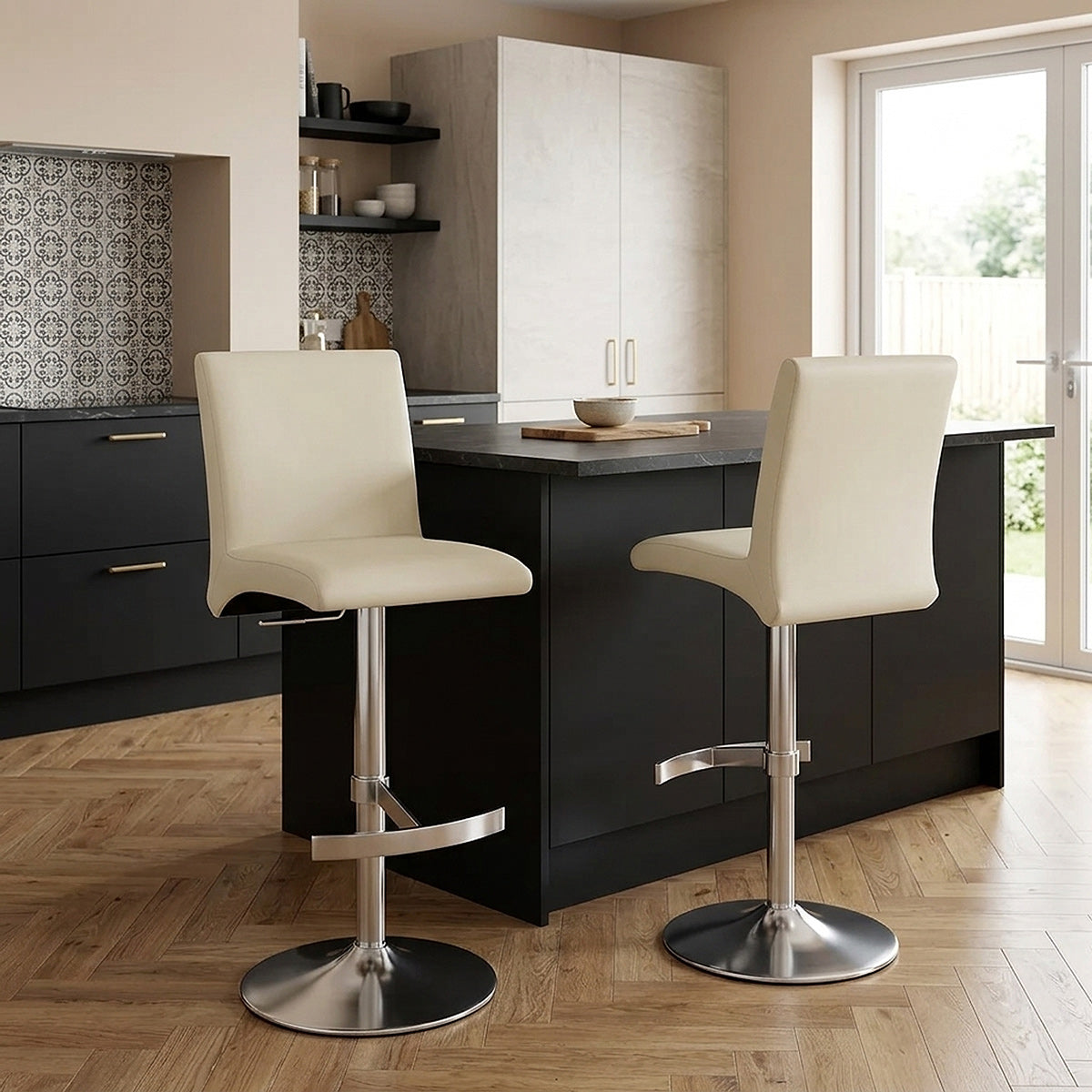 Sgabello Ecopelle Cromo Satinato - Deluxe High Back Crema
