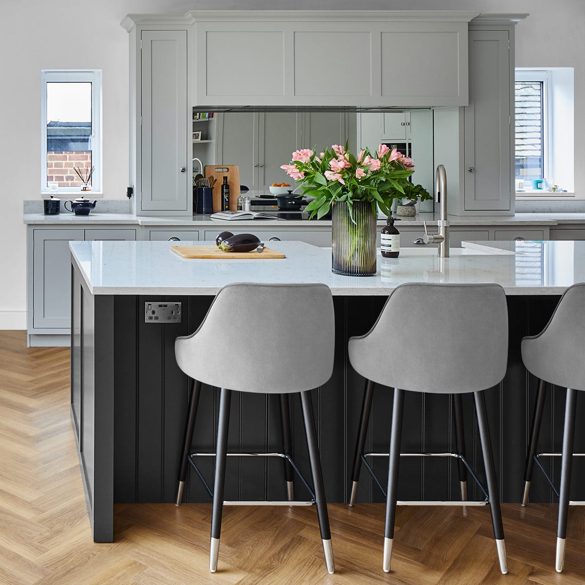 Samtbarhocker - Glam Grau