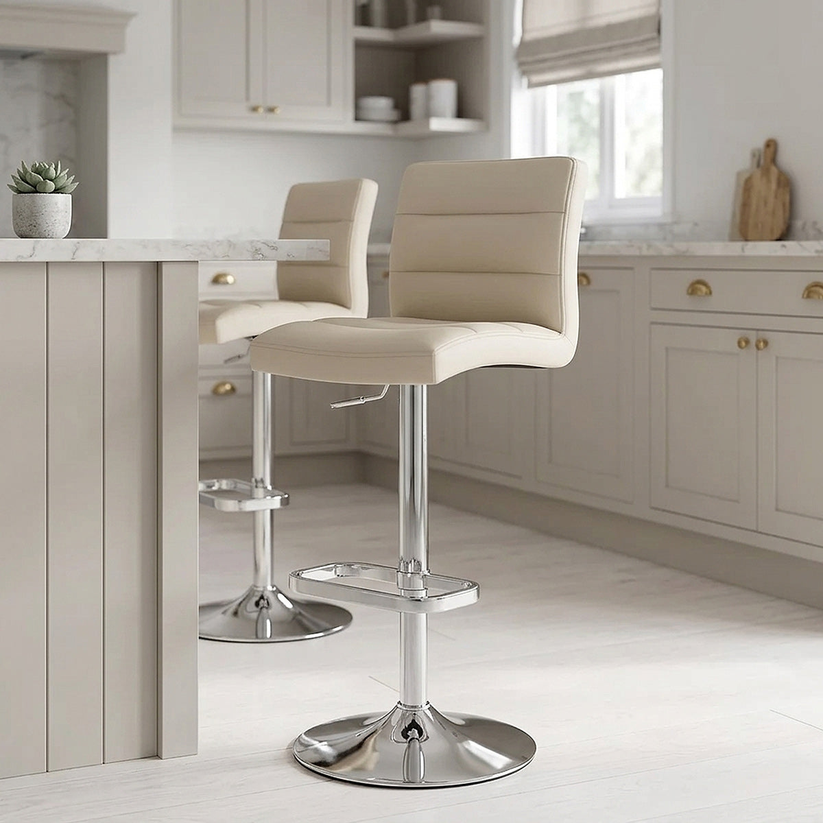 Sgabello Ecopelle Cromato - Lush Crema